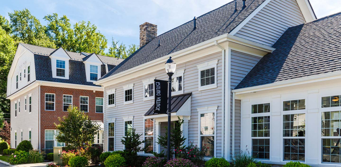 Gallery Estling Village