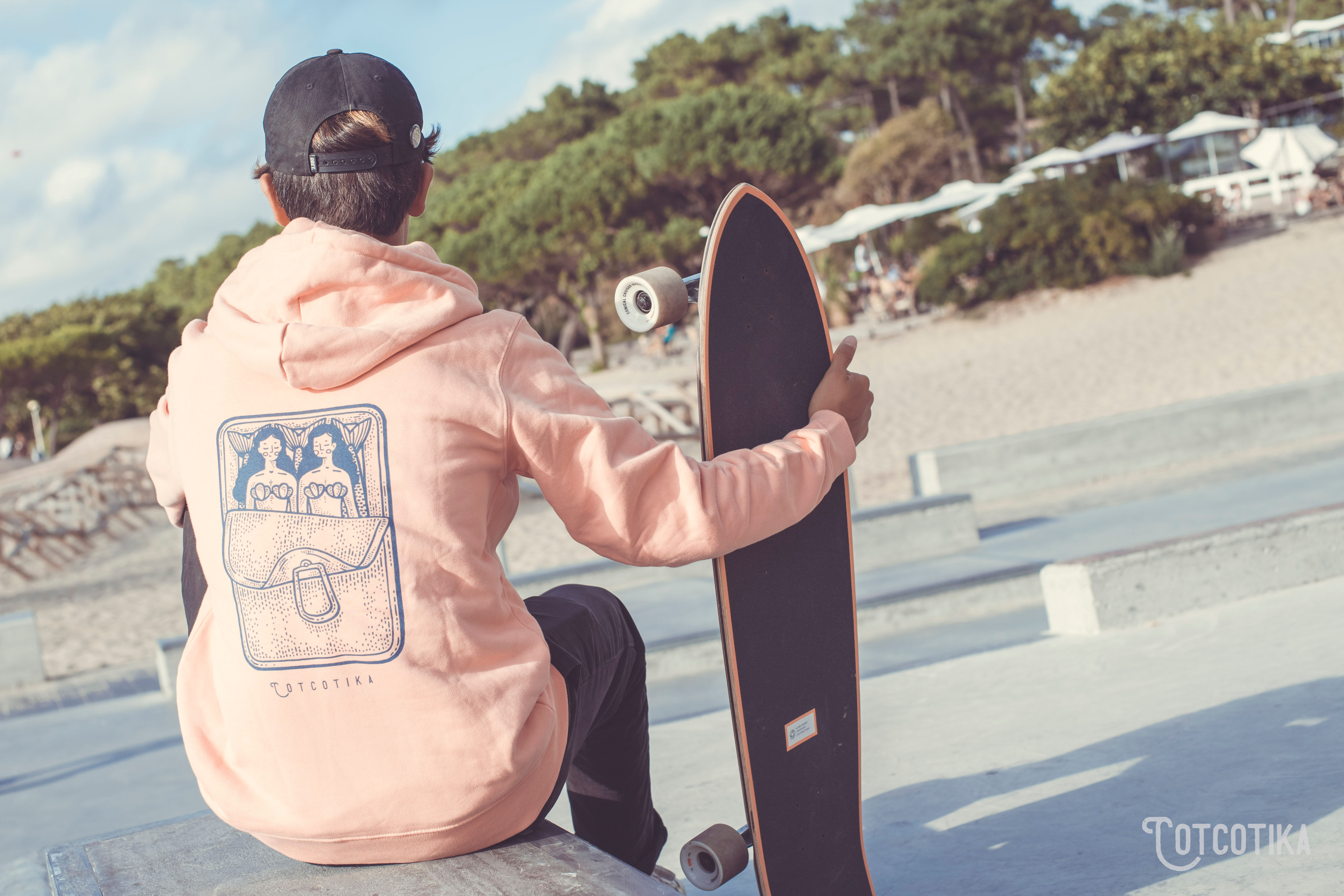 Sweat Mermaid in box