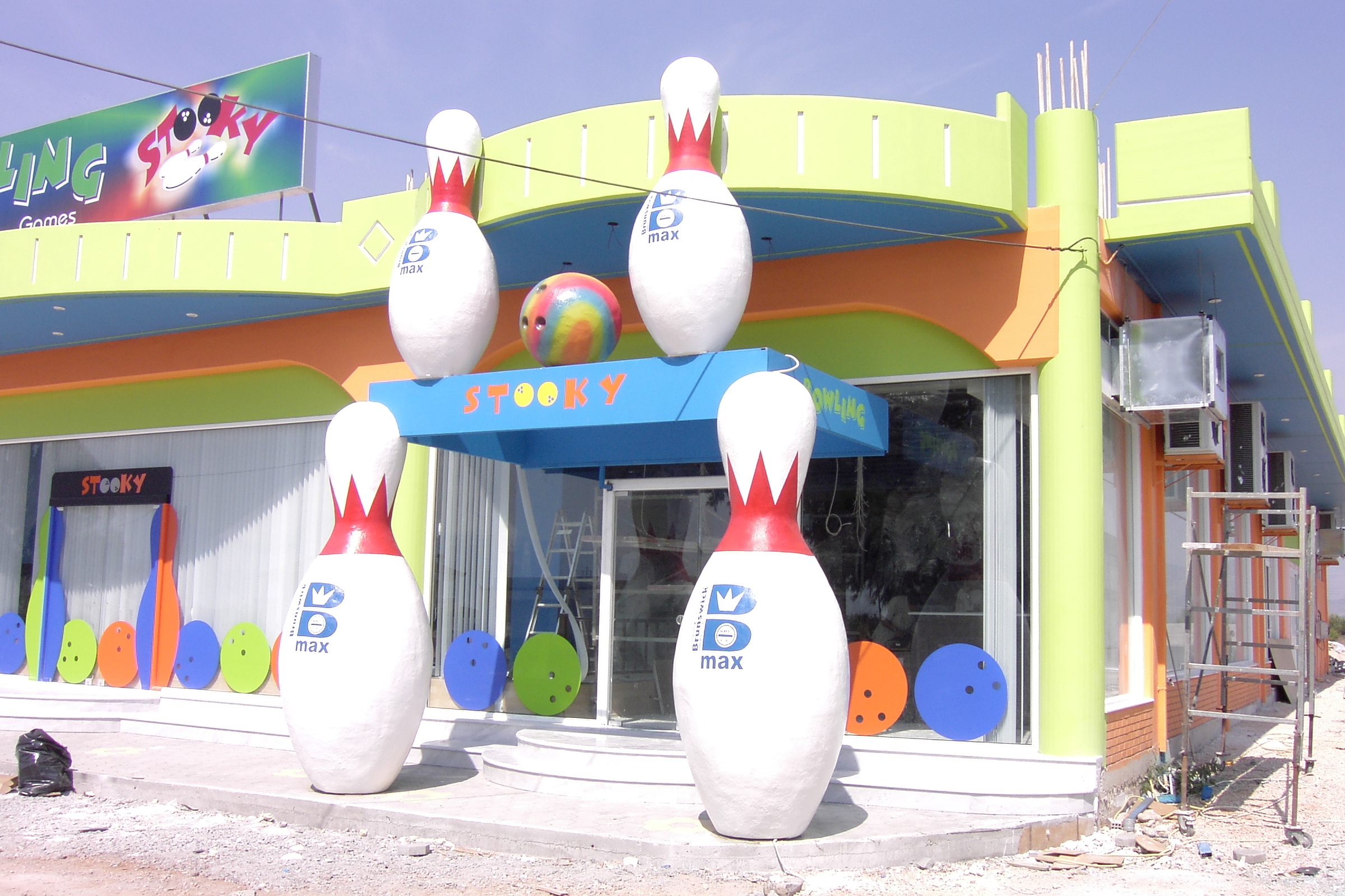 Exterior Decor