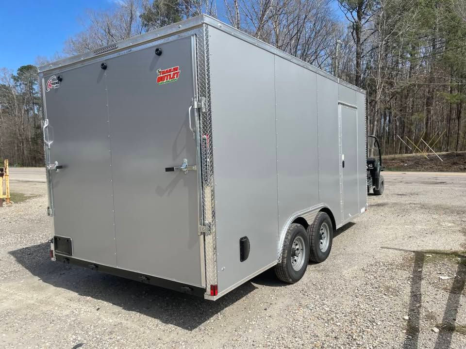 8.5 X 16 XTREME ENCLOSED TRAILER