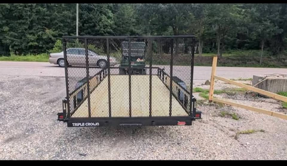 Thumbnail: 2025 Triple Crown 6.4 x 16 utility tandem axle