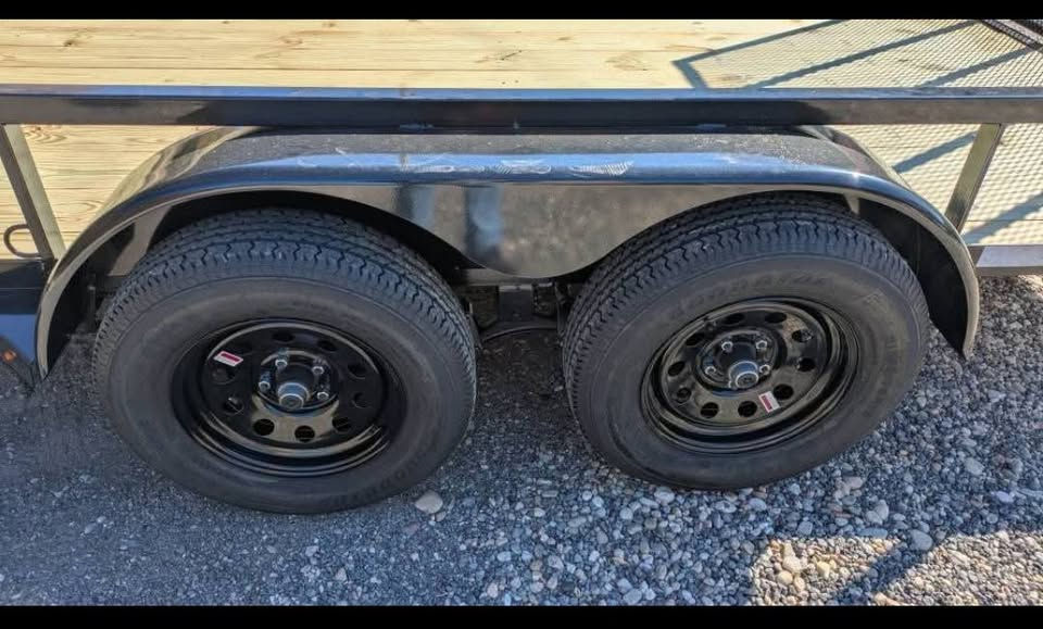 Thumbnail: 2026 Triple Crown 7 x 16 deluxe landscape