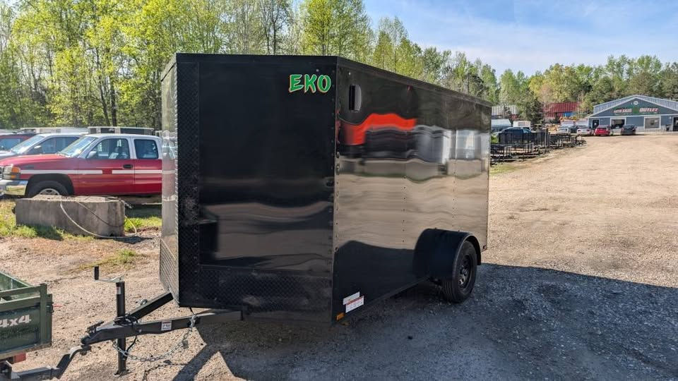 ARISING EKO ENCLOSED TRAILER