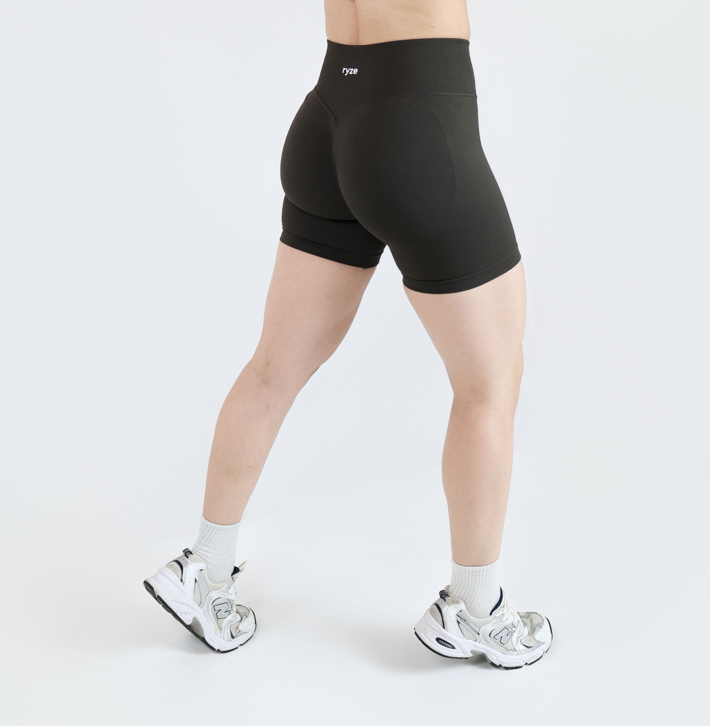 Eleve Short - Coco
