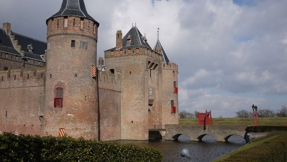 Muiderslot 城堡大觀園