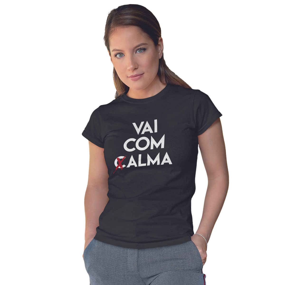Camiseta Vai Com Alma Vai Com Calma Feminina