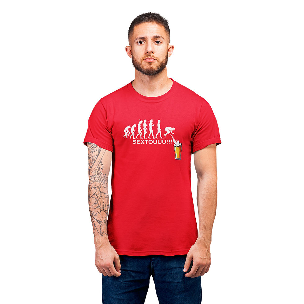 Miniatura: homem de frente, vestindo camiseta piscina cerveja sextou masculina vermelha, na estampa a evolução humana pula no chopp