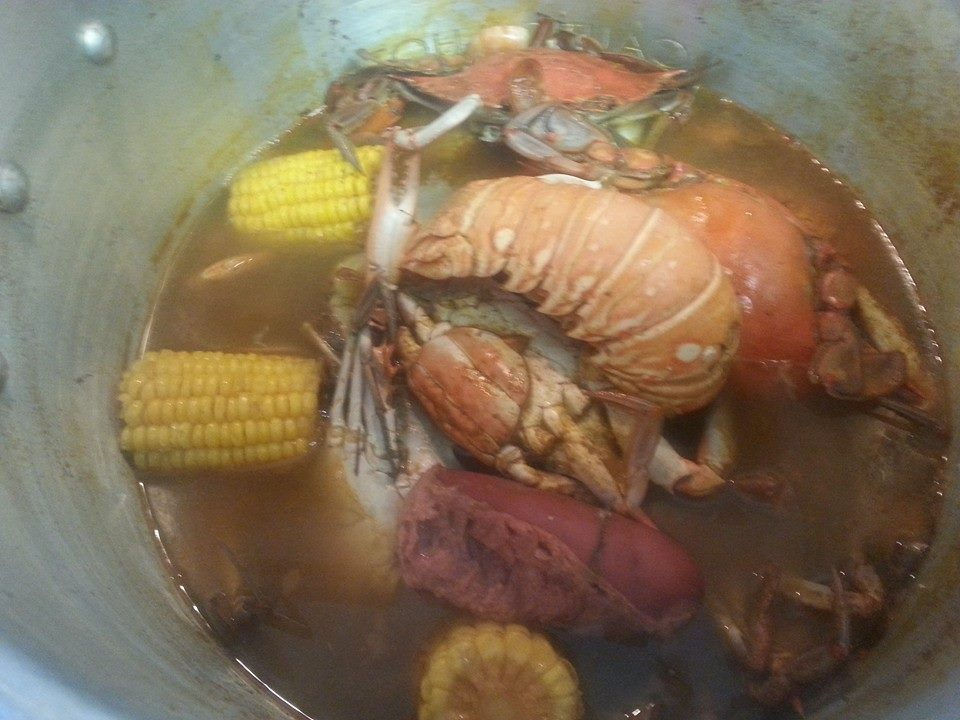 lobster, shrimp and crab gumbo