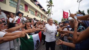 AMLO CUMPLIRÁ CONFORME LOS RECURSOS