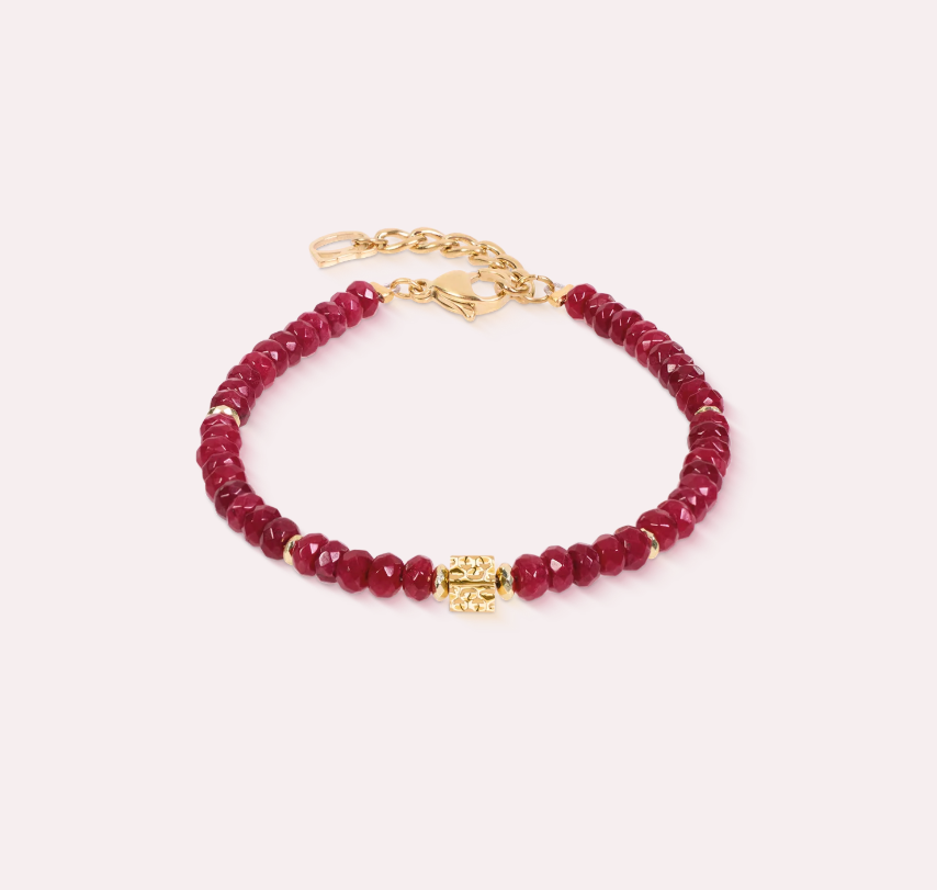 Coeur De Lion Gold Tone Hammered Cube Red Bracelet 3049/30-0316