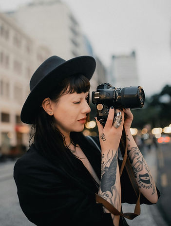 modern female photographer 548 (5).jpg