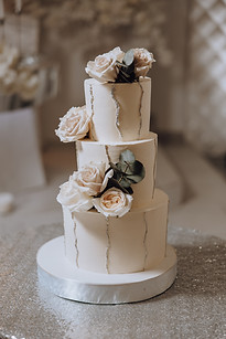 Wedding Cakes (23).jpg