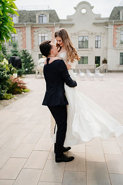 light and airy fun wedding couple 548