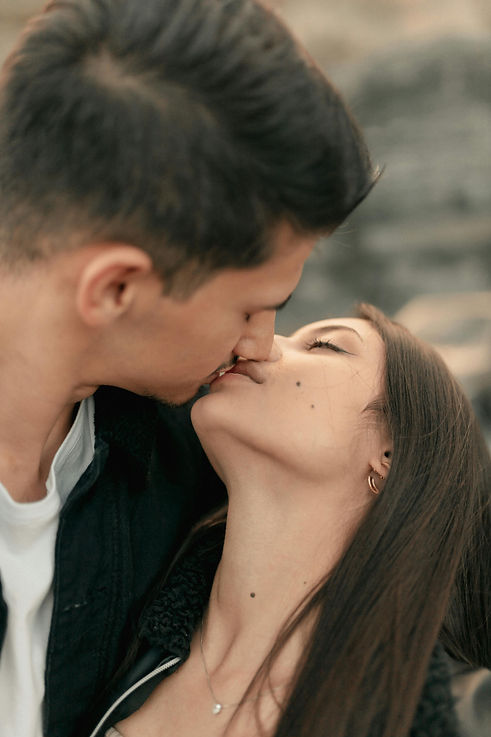sexy couple photo shoot with car 548 (9).jpg