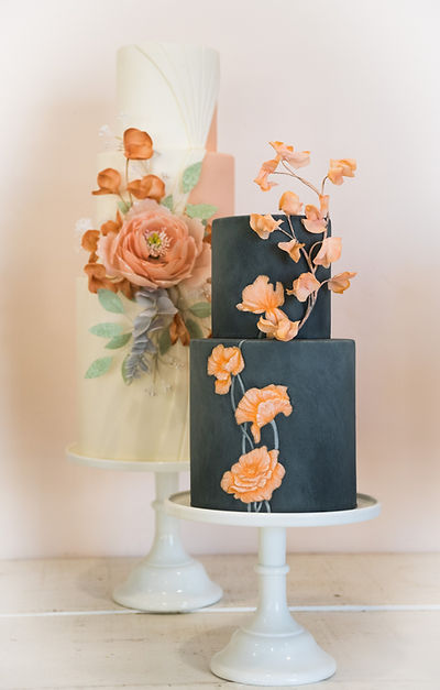 close-up-flower-vase-table.jpg