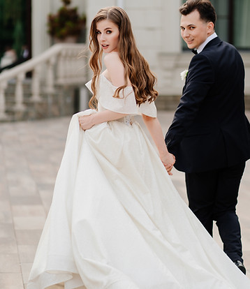 light and airy elegant bride and groom (12).jpg