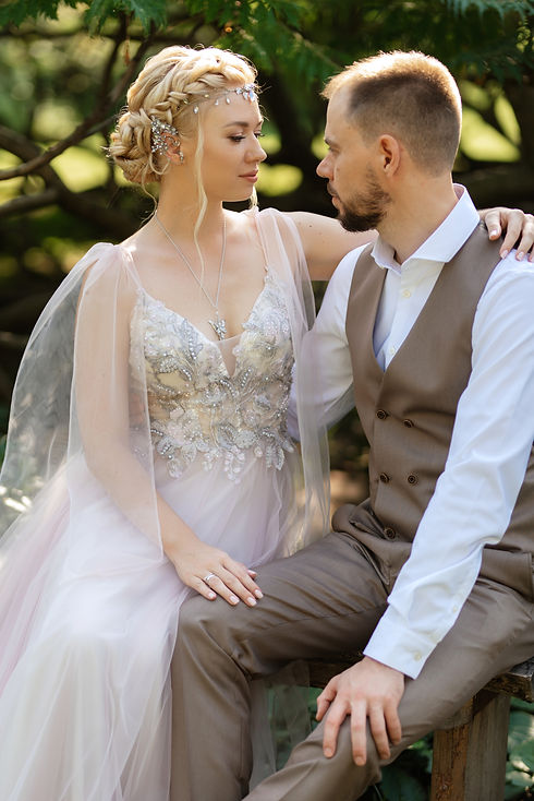 dreamy outdoor boho wedding bride and groom and reception (32).jpg