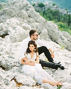 cute romantic bride and groom 10056 (13).jpg