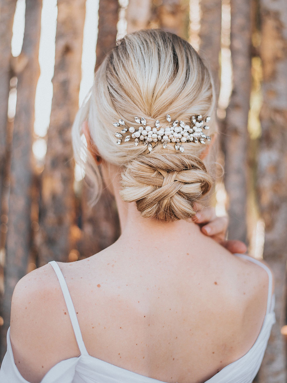 Thumbnail: Lela" Bridal Hair Comb
