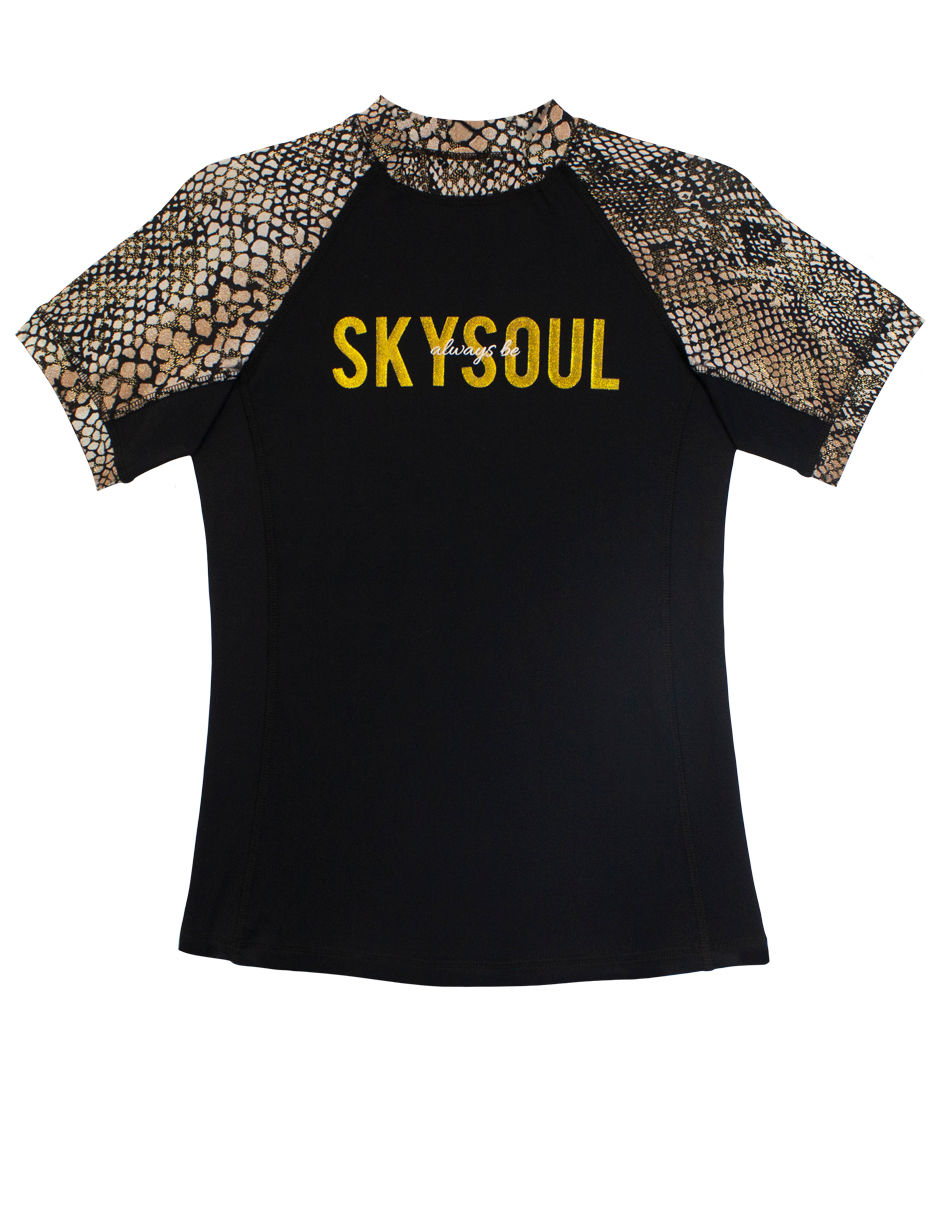 Playera Con Protección Solar UPF 50+ Para Dama Manga Corta (NEGRO/DORADO)
