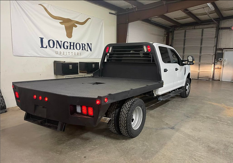 Top Reasons to Upgrade Your Commercial Vehicle with Longhorn Upfitters LLC
