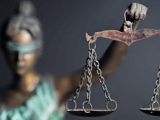 Απονέμεται δικαιοσύνη στα εκκλησιαστικά-πειθαρχικά δικαστήρια;