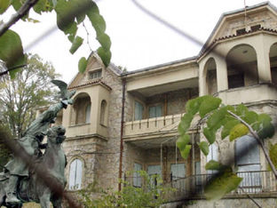 Η επαναφορά της βασιλείας στην Ελλάδα το 1935 και τώρα