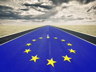 Δεξιά, Ευρώπη, ΔΝΤ και Νέα Εποχή