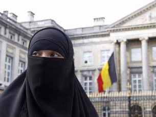 Ισλαμοποιείται η Ευρώπη! Η πόλη των Βρυξελλών πρωτεύουσα του ευρωπαϊκού χαλιφάτου; 