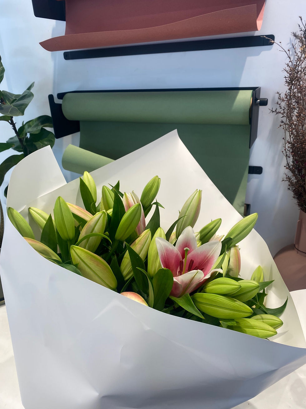 Thumbnail: Bunch of lilies 