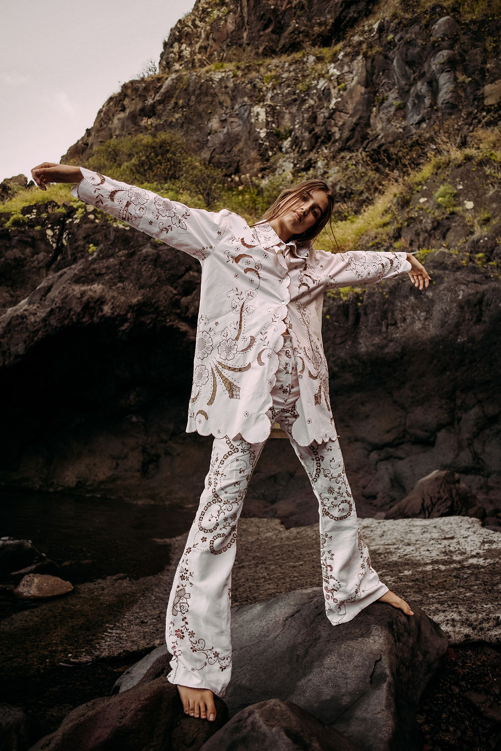 Thumbnail: BÉHEN MADEIRA WHITE SHIRT
