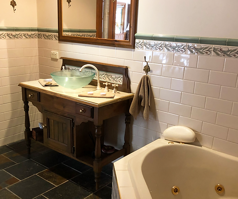 Boutique Accommodation Cottages On Edward Deniliquin