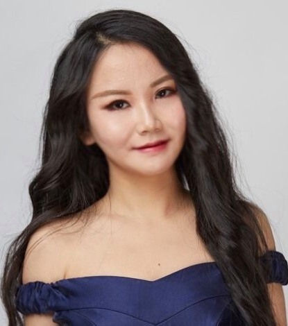 Christy C - China