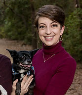 Gold Elegant Aesthetic Feminine Twitter Profile Picture_edited.jpg