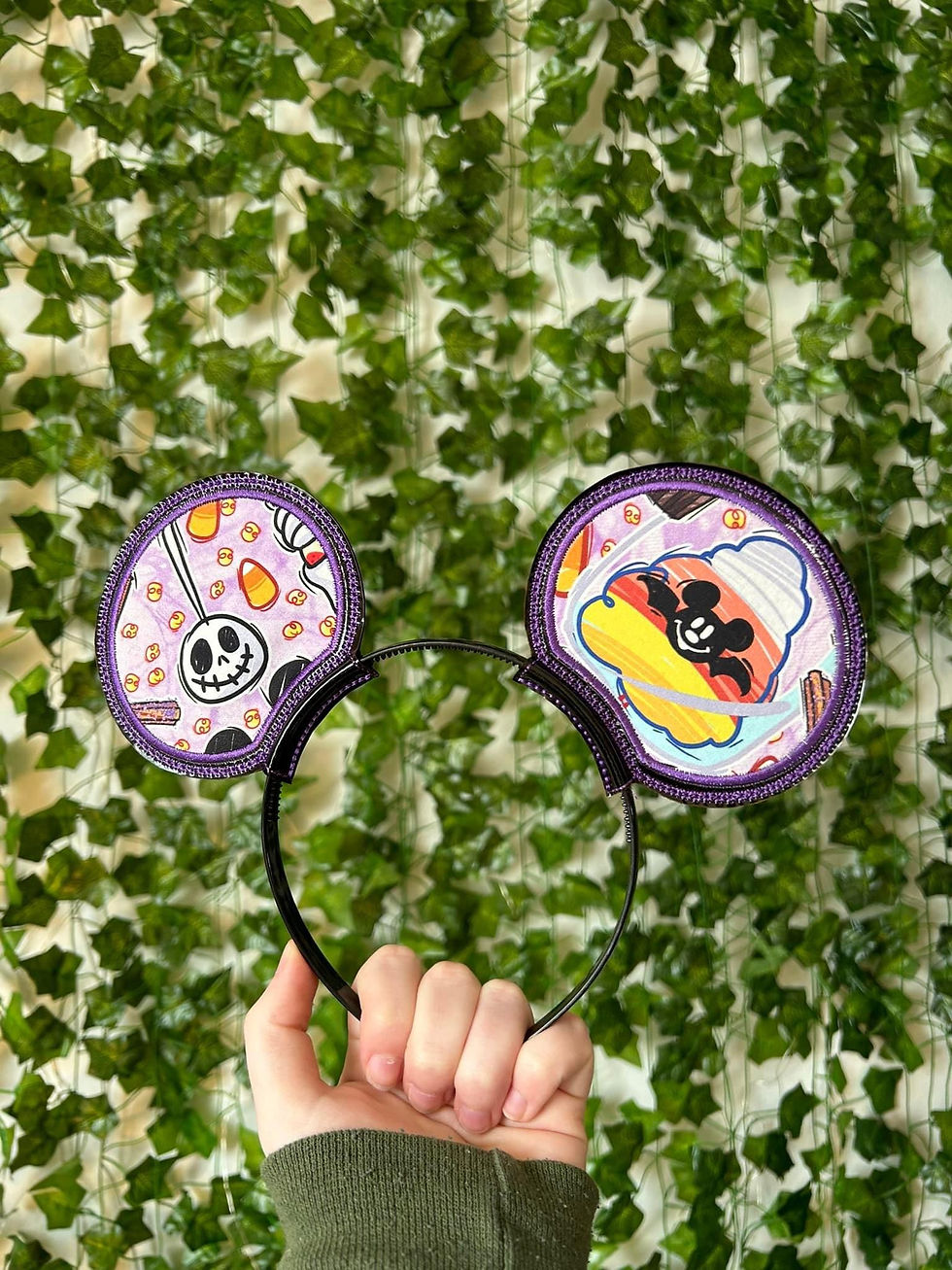 Thumbnail: Halloween Mickey Ears