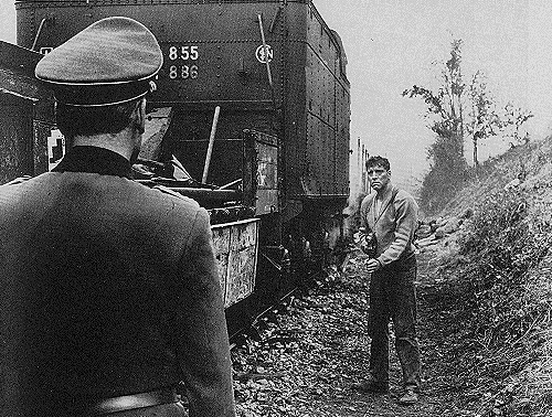TRAIN.gif