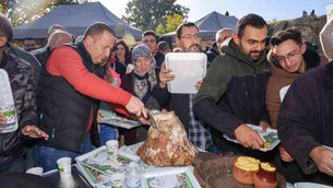 Meram'da peynir çıkarma geleneği gerçekleştirildi