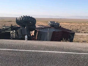 Son dakika! Konya'da traktör ile iş makinası kaza yaptı!