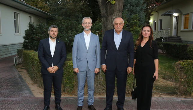 Ukrayna Büyükelçiliğinden Anadolu Birlik Holding'e ziyaret