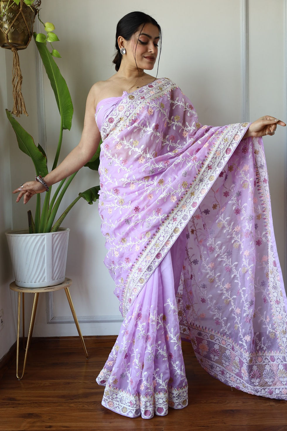 Exclusive Designer Embroidery and Daimond work Saree Collection || MaviLife