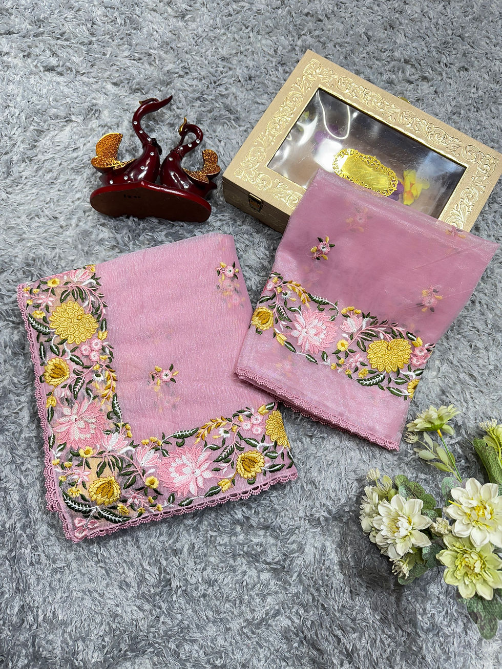 Thumbnail: Exclusive Banarasi Saree for Weddings and Festivals