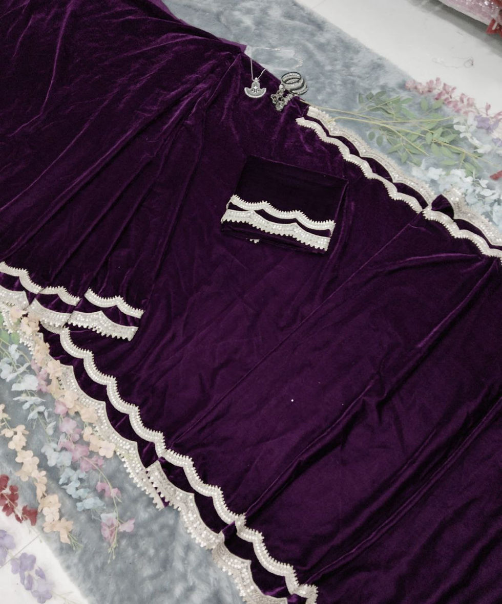 Thumbnail: Premium 9000 Velvet Saree with Double Lace Work