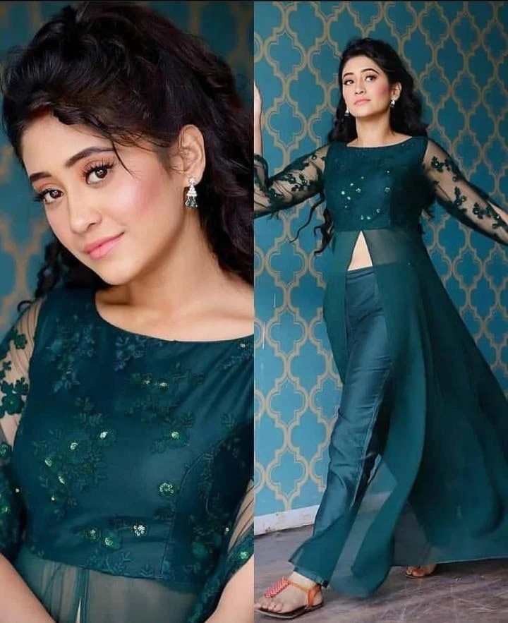 Green Kurti Design for Shivangi Joshi