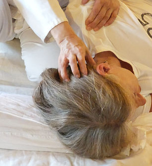 head-shiatsu_edited.jpg