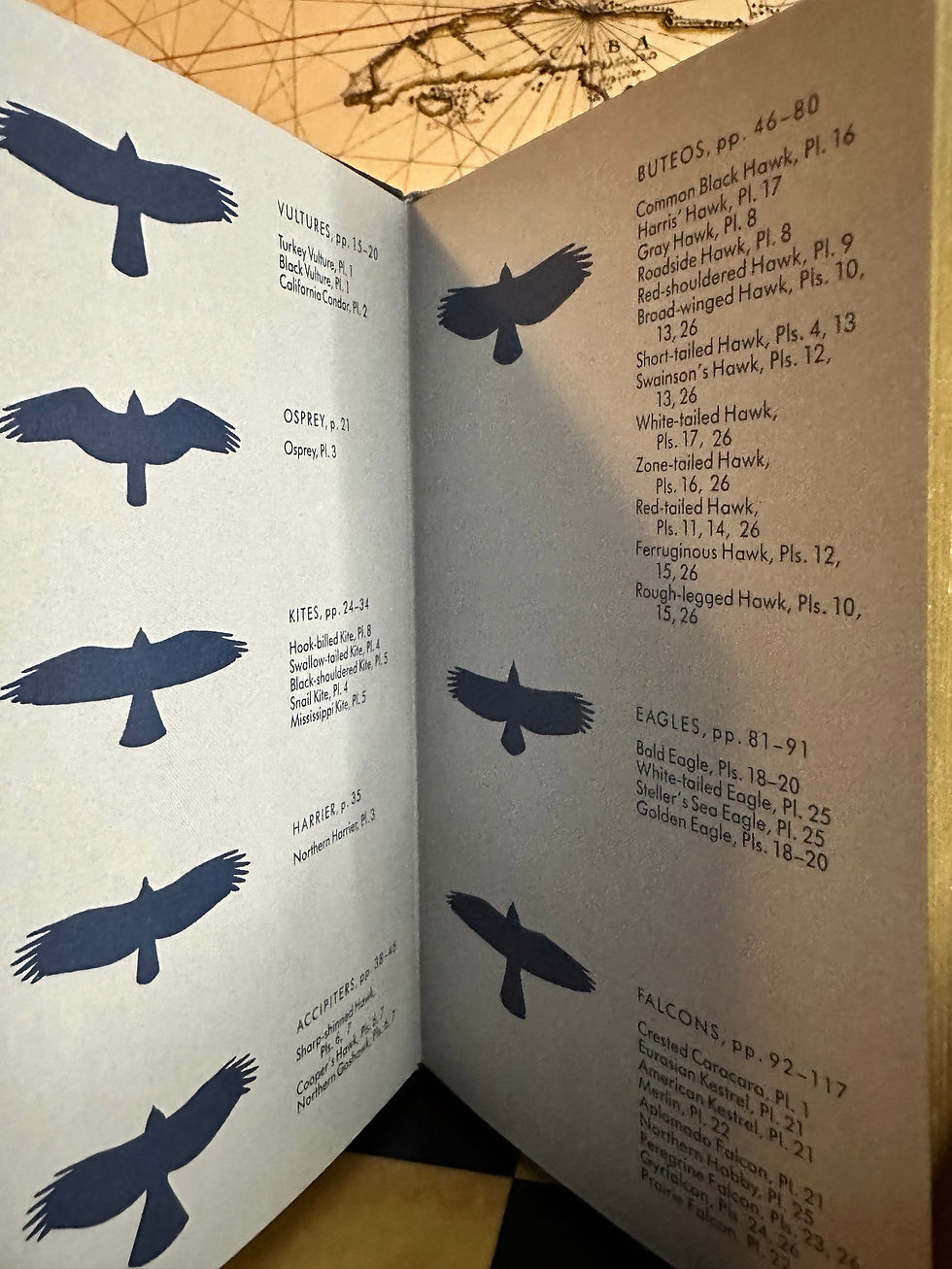 Thumbnail: Roger Tory Peterson Birds Field Guides (6 Volumes)