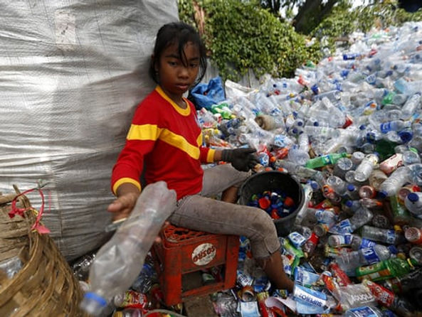 Plastique : deux fois plus de déchets d'ici 2050