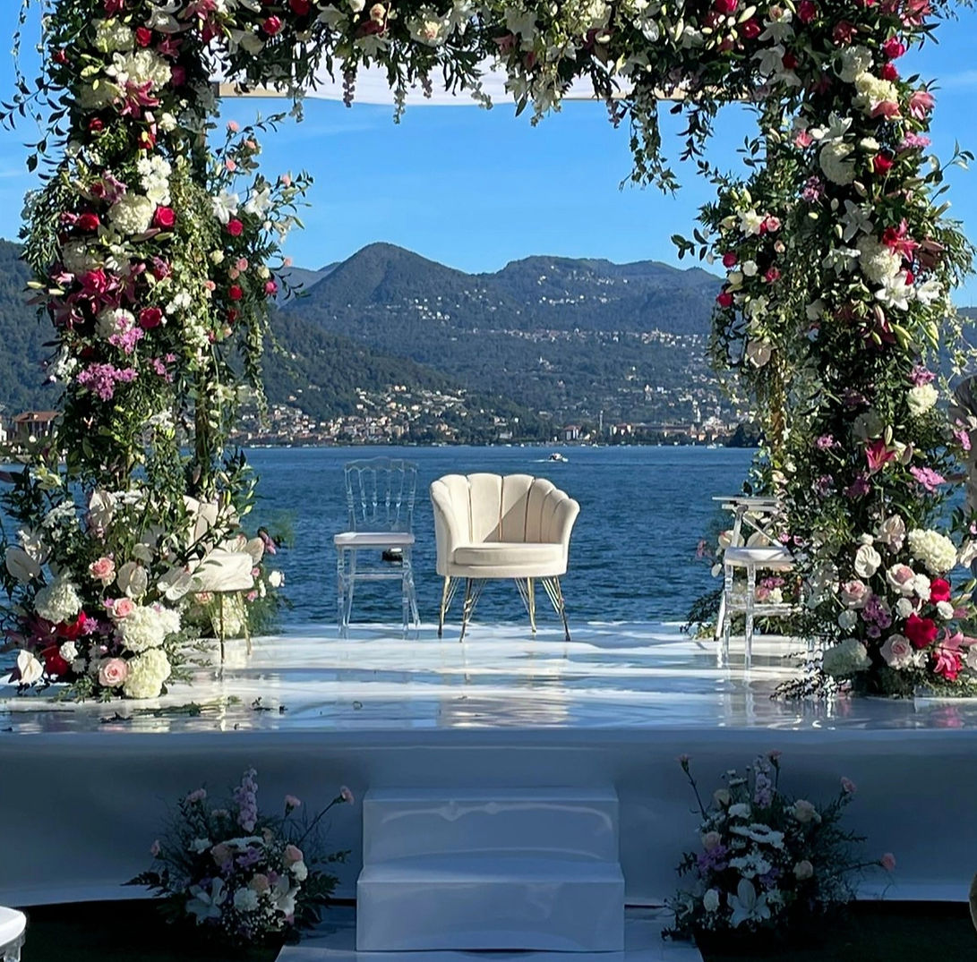 Luxury destination wedding ceremony on Lake Maggiore