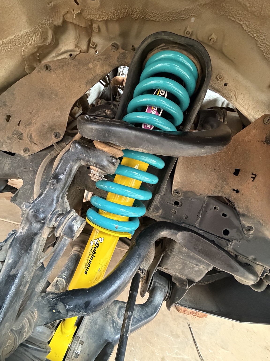 Dobinsons suspension fitment