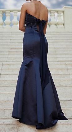 woman-918784_1920.jpg
