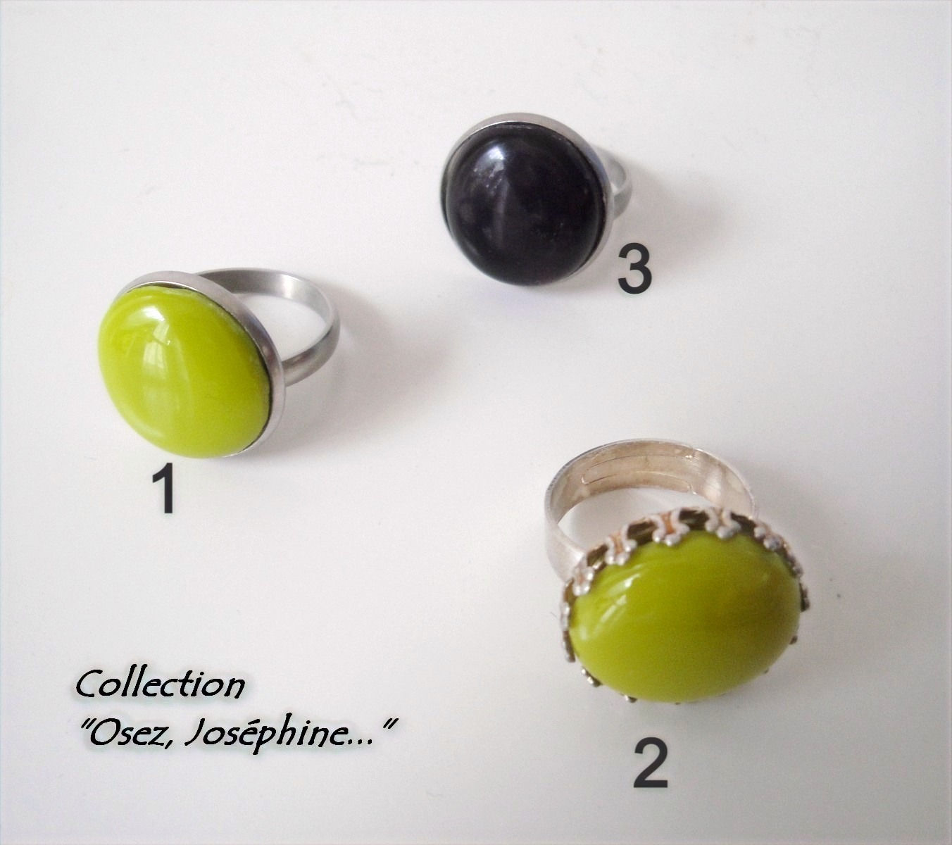 Bagues avec inclusion cabochon fusing